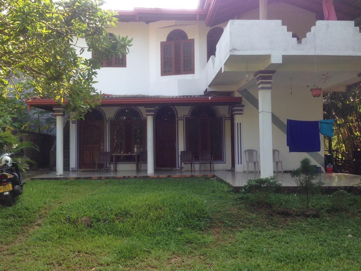 Villa Heaven Хиккадува Экстерьер фото
