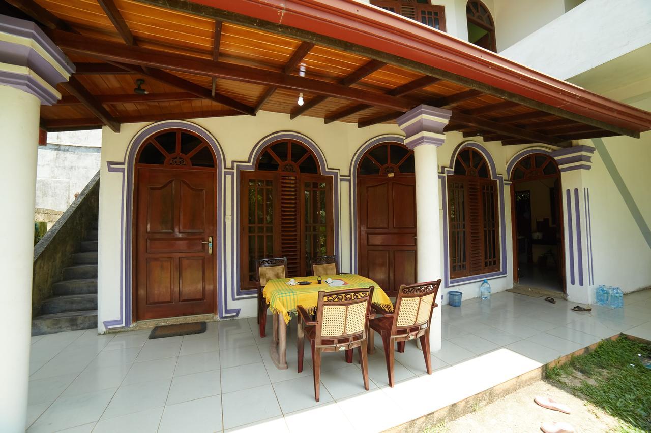 Villa Heaven Хиккадува Экстерьер фото